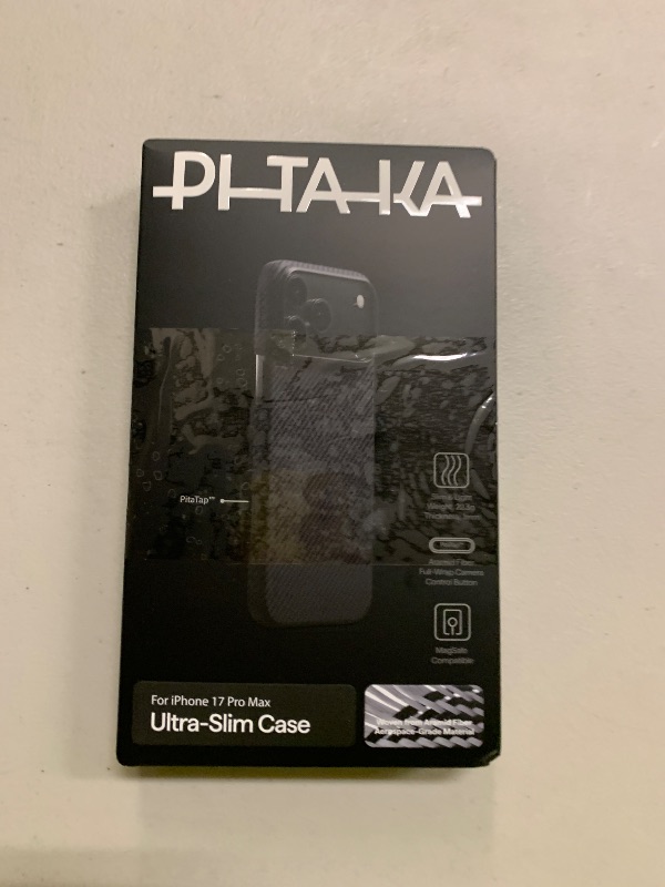Photo 1 of pitaka for iPhone 17 Pro Max Case 6.9" with Camera Control Button, Compatible with MagSafe, Ultra-Slim Case with Caseless Touch Feeling, 600D Aramid Fiber Woven, Black/Grey(Twill)