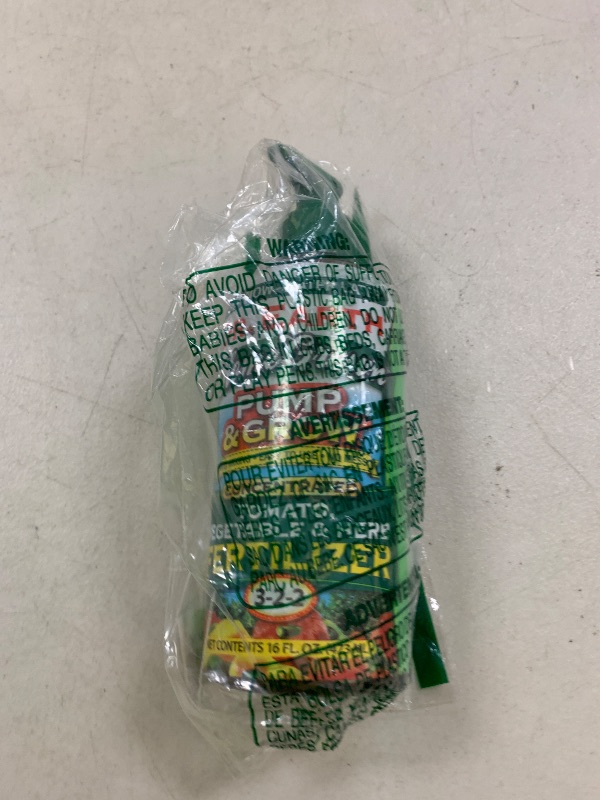 Photo 1 of 16OZ Tom/Veg Fertilizer