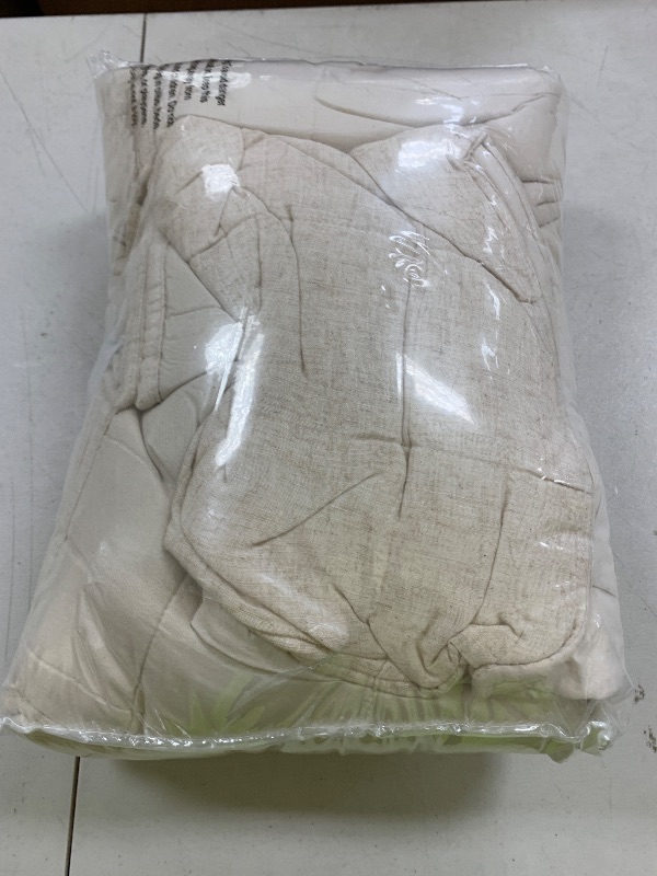 Photo 1 of WARMDERN Linen Cotton Quilts Set Queen Size, 100% Cotton Khaki Quilt Bedspreads with Box Stitched, 3 Pieces Soft Lightweight Bedspreads Coverlet with 2 Pillow Shams for All Season, Khaki, 90x96 inches