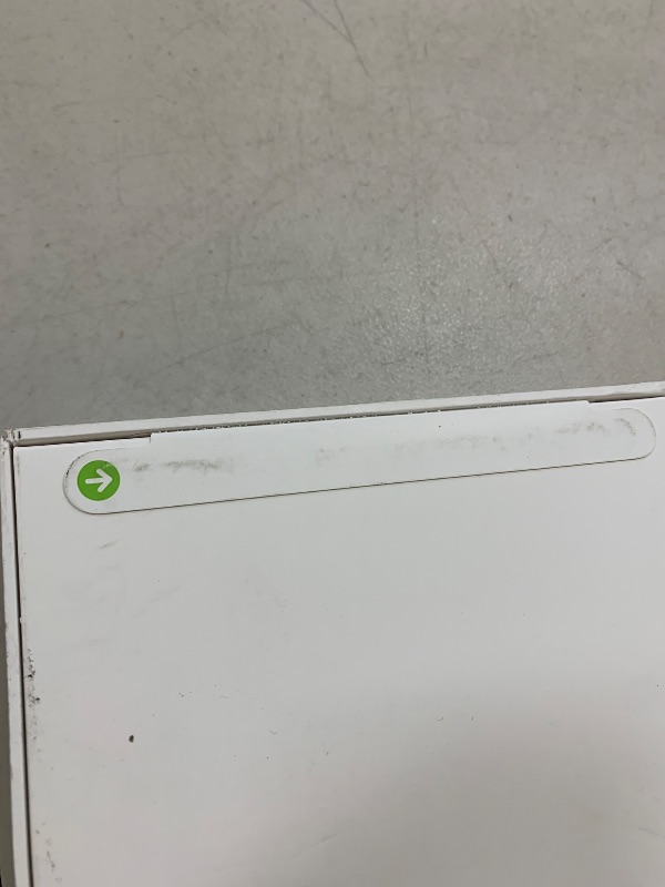 Photo 1 of Apple iPad 11-inch: A16 chip