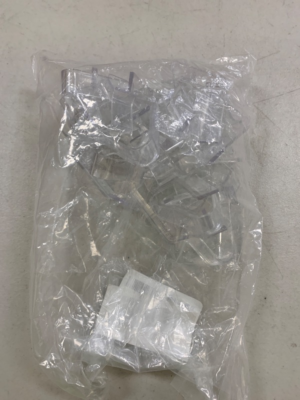 Photo 1 of 24 Pieces Transparent Clear Tablecloth Clips, Plastic Table Cloth Clips?Windproof Table Cover Holder Clamps?Table Cloth Holder for Christmas Home Wedding Party Indoor Outdoor Camping Picnic (Large)