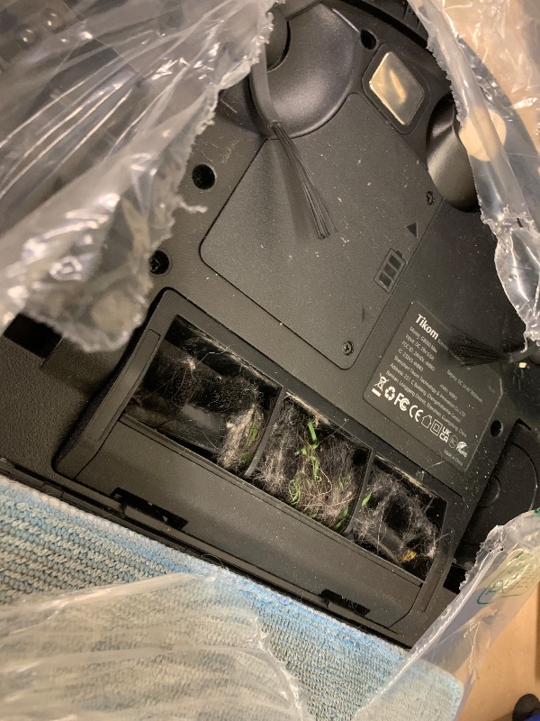 Photo 1 of +++ FOR PARTS ONLY +++ Tikom Robot Vacuum and Mop Combo, 5000Pa Robotic Vacuum Cleaner, 150 Min Max, App & Remote Control, Ideal for Hard Floor, Carpet, Pet Hair, Self-Charge(G8000 Max)