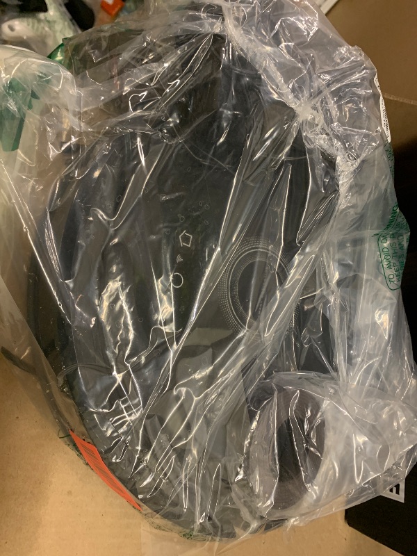 Photo 1 of +++ FOR PARTS ONLY +++ Tikom Robot Vacuum and Mop Combo, 5000Pa Robotic Vacuum Cleaner, 150 Min Max, App & Remote Control, Ideal for Hard Floor, Carpet, Pet Hair, Self-Charge(G8000 Max)