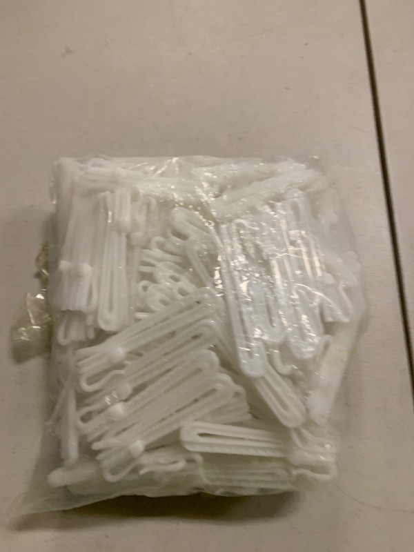 Photo 1 of 200 Pcs Pinch Pleat Curtain Hooks Adjustable Curtain Hooks Plastic Curtains Pleat Hook Clips Ratchet System Pinch Pleated Curtains Drapery Pin Hook for Window Door Shower