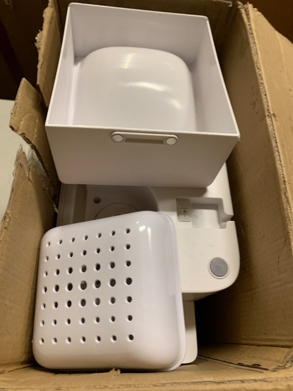 Photo 1 of Automatic Cat Feeder with Camera,5G/2.4G WiFi Pet Feeder,2K HD Video and Night Vision,Easy APP Operation,Low Food and Food Clogging APP Tips,Water and Grain Large Capacity Feeder