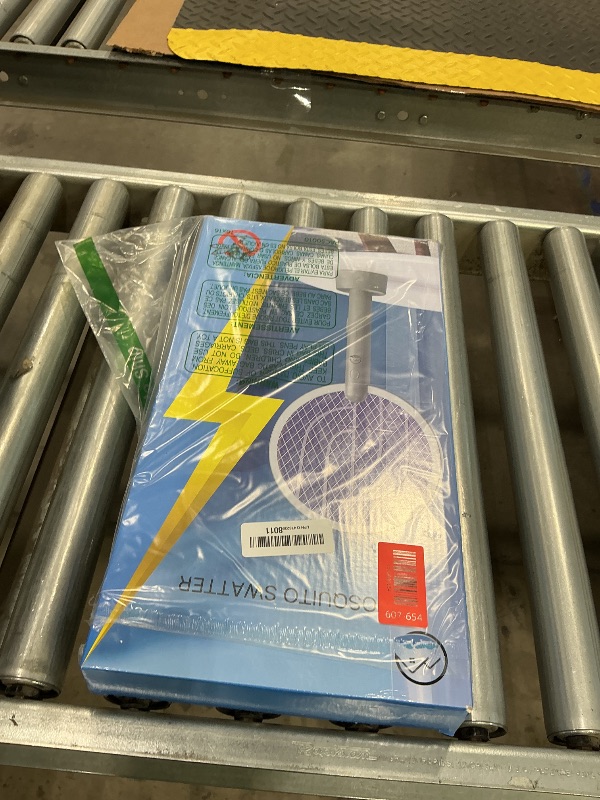 Photo 1 of *USED*
Electric Fly Swatter Racket, Mosiller 2 in 1 Smart Bug Zapper with USB Rechargeable Base, Powerful Mosquitoes Trap Lamp & Fly Killer with 3-Layer Safety Mesh for Home, Bedroom, Kitchen, Patio?1 Pack?