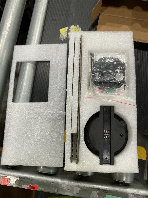 Photo 1 of *USED*
3DHologram Fan,Picture Fan Spinner with Bluetooth +Remote ,HologramProjector HD LED with 700 Video Library ,Holographic Fan for Halloween (18.9”APP+Bluetooth+Remote+WIFI)