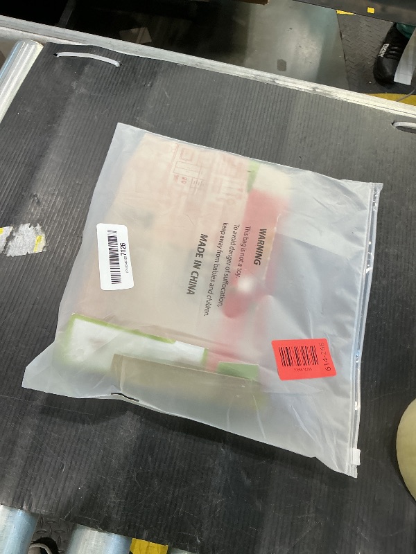 Photo 1 of ***VERY USED*** Command 2 lb X-Large Picture Hanging Strips, 1 Pairs White Command Strips Heavy Duty Picture Hanger