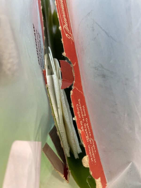 Photo 1 of ***VERY USED*** Command 2 lb X-Large Picture Hanging Strips, 1 Pairs White Command Strips Heavy Duty Picture Hanger