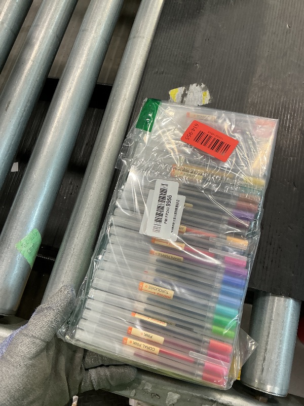 Photo 1 of **MISSING PARTS**
HANKU Gel Ink Pens, 28Pcs 0.5 mm Fine Point Assorted Colors Bible Pens, Ultra Fine Tip for Journaling,Note Taking,Drawing, Coloring,Japanese Stationery Gel Pens
