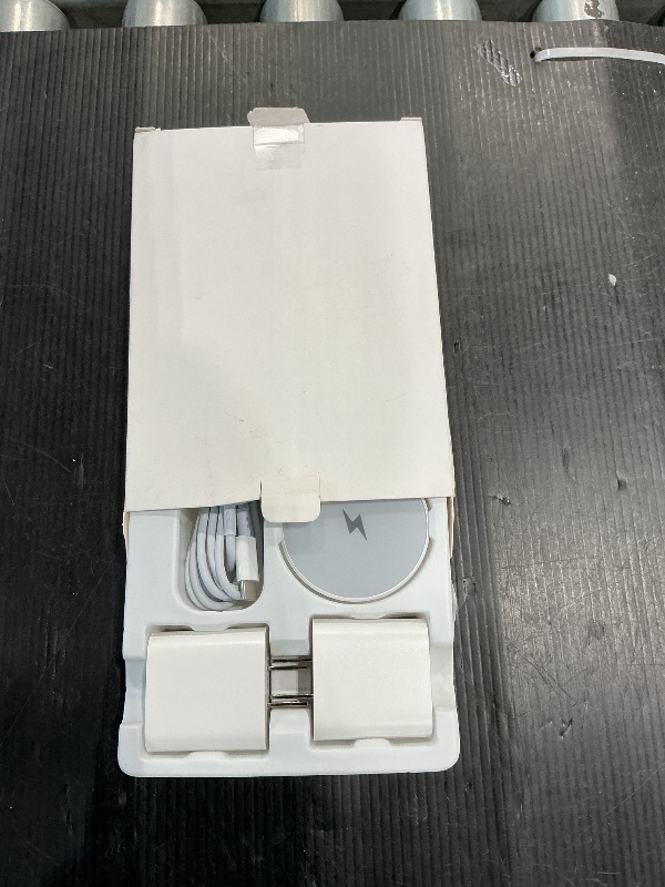 Photo 1 of [Apple MFi Certified] Magnetic Wireless Charger for iPhone 16 Pro Max/16 Pro/15/14/13/12/Plus/AirPods 3/2/Pro 2, 6FT Magnet Charge for Apple Mag-Safe Charger Fast Wireless Charging, 2Pack