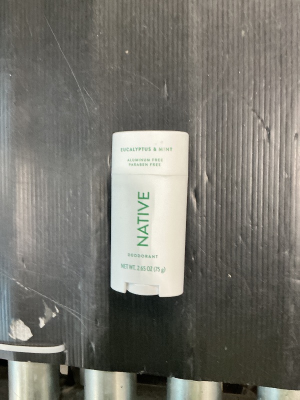 Photo 1 of *MINOR DAMAGE - USED*
Native Deodorant | Natural Deodorant for Men, Aluminum Free with Baking Soda, Coconut Oil and Shea Butter | Eucalyptus & Mint