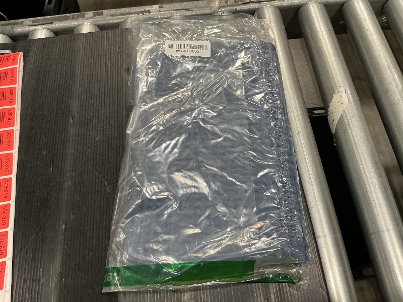 Photo 1 of *USED*
HRILO Bathroom Rugs Non Slip Washable, Super Absorbent Thin Bath Mat for Small Quick Dry Low Pile Bathroom Rug, (Navy Blue, 24?x16?)