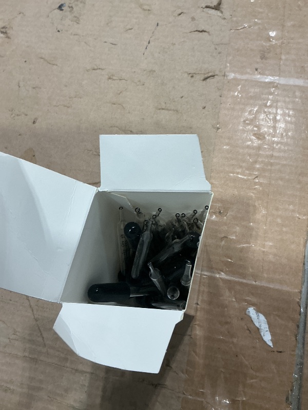 Photo 1 of TecUnite 20 Pcs Glass Eye Droppers, 1 ml Liquid Droppers for Essential Oils Pipette Calibrated Glass Stain Dropper for Medicine Crafts Makeup Art Liquid Plant with Kraft Box