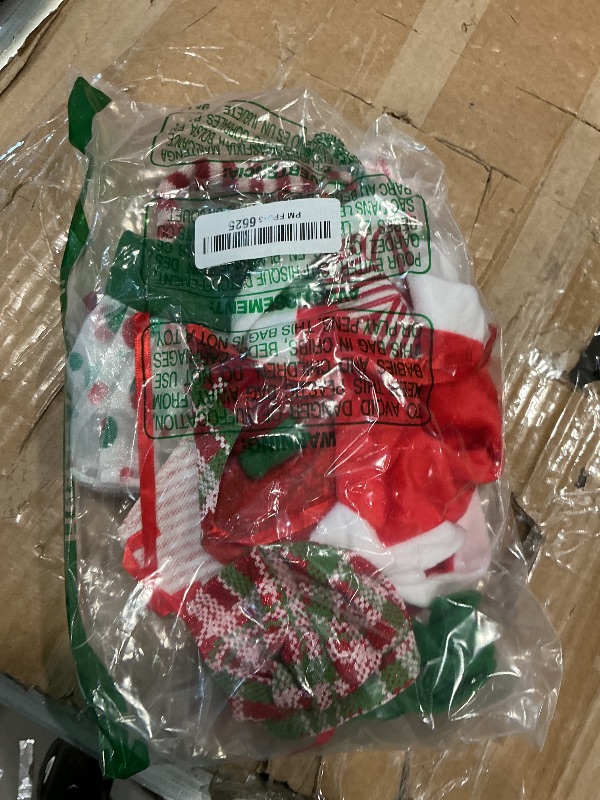 Photo 1 of *USED*
Jenaai 12 Pieces Christmas Elf Clothes Accessories Set Mini Outfit Include Elf Skirt Fluffy Vest Bathrobe Swing Sleeping Bag Scarf Apron Hats Socks(Cute Style)