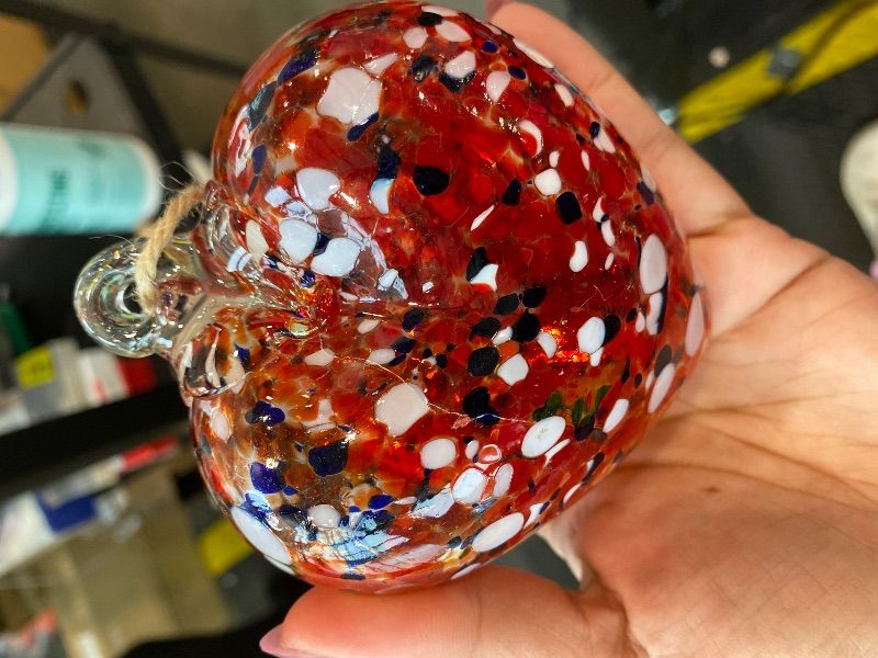 View 3 of *MINOR DAMAGE - USED*
Hand Blown Glass Gazing Balls for Garden Love Heart Hanging 3.8" Friendship Balls Christmas Ball Ornaments for Xmas Tree Decoration (Red - A)
