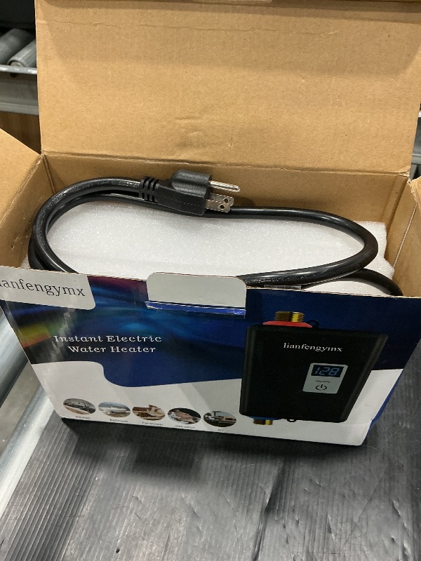 Photo 1 of *MINOR DAMAGE - USED*
3000W Tankless Water Heater 110V, Indicator Light White, Instant Hot Water for Kitchen Bathroom RV, (Use in Environments Above 0°C/32°F Only), Not for Cold Northern Winters