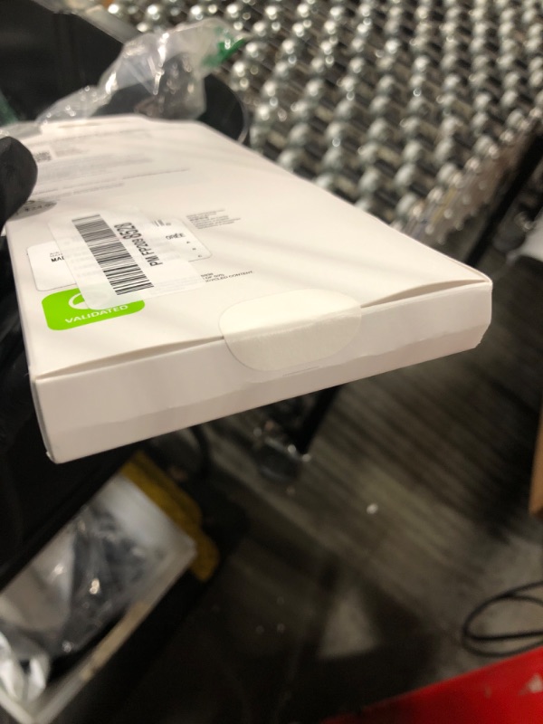 Photo 1 of ** FACTORY SEALED**
Samsung Galaxy S25 Ultra Anti-Reflecting Film, Phone Screen Protector, Increased Visibility, Dust and Fingerprint Protection, Anti-Scratch, US Version, EF-US938CTEGUS