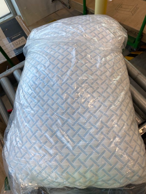 Photo 1 of *MINOR DAMAGE - USED*
Shredded Memory Foam Cooling Soft Pillows Queen Size Set of 1, Adjustable Hypoallergenic Hotel Quality Pillow for Back, Stomach and Side Sleeper Sleeper, Bamboo Viscose Cover, Oeko-TEX Certified