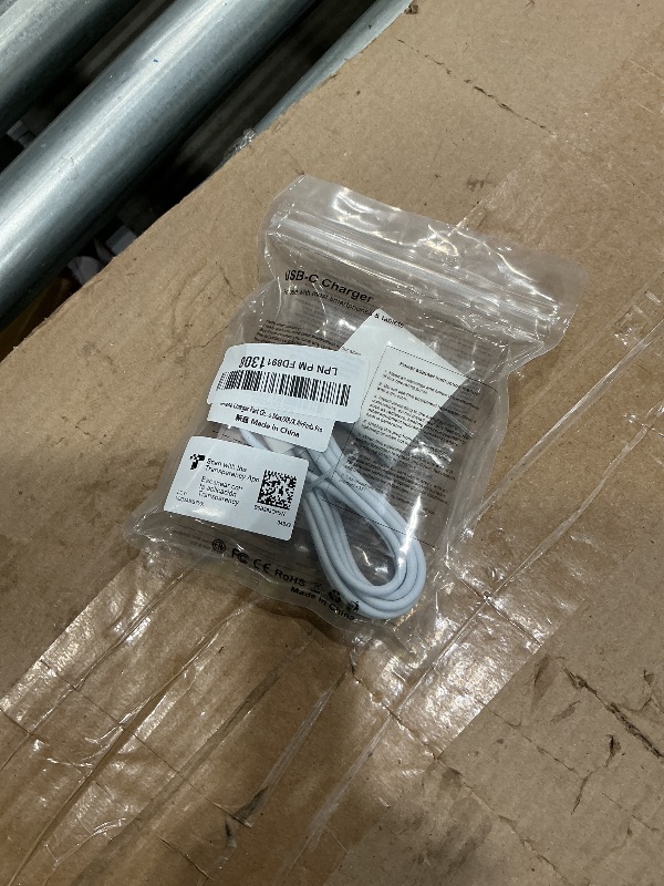 Photo 1 of *PARTIAL SET - ONLY 1 set*
iPhone Charger Fast Charging 2 Pack Type C Wall Charger Block with 2 Pack [6FT&10FT] Long USB C to Lightning Cable for iPhone 14/13/12/12 Pro Max/11/Xs Max/XR/X,AirPods Pro