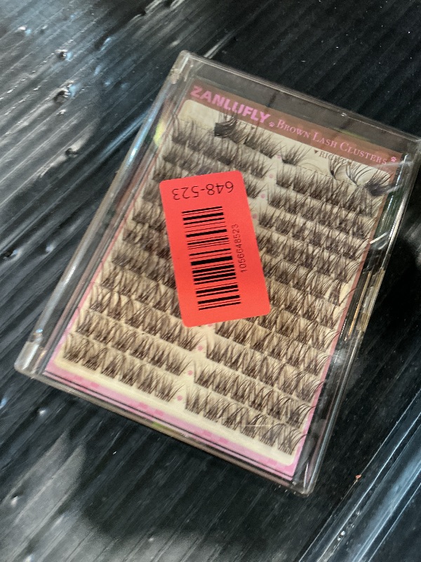 Photo 1 of *MINOR DAMAGE - USED*
Brown Lash Clusters Cat Eye Lashes Light Volume Eyelash Clusters Dark Brown Lash Extension zanlufly Left & Right Cluster Eyelash Extensions Clear Band Cluster Lashes 10-16mm DIY Individual Lashes