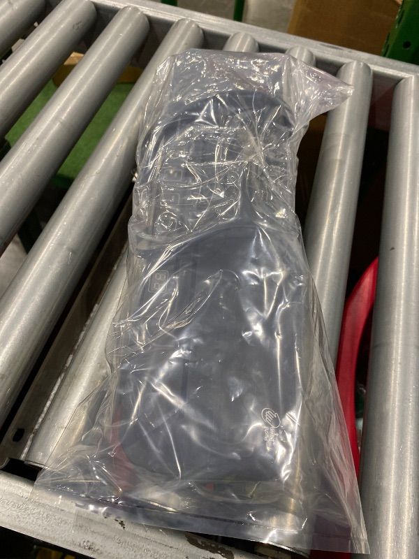 Photo 1 of *USED*
Vacuum Sealer Machine,75Kpa Precision Suction Power 6-in-1 Food Sealer with Digital Timer, Dry & Moist Food Modes, Compact Design with 10 Vacuum Bags & Bulit-in Cutter (Black)