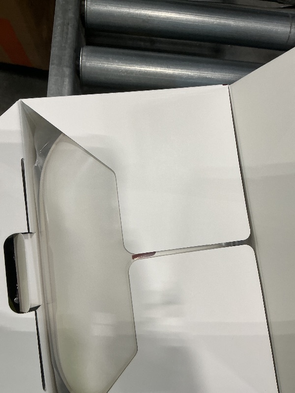 Photo 1 of *MISSING PARTS UNKNOWN*
Momcozy M5 Hands-Free Wearable Breast Pump, Double-Sealed Flange for Baby-Like Comfort, 3 Modes & 9 Suction Levels, Portable Electric Pump – 24mm, 2-Pack Quill Gray