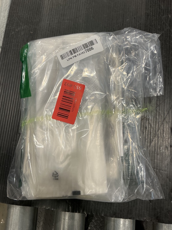 Photo 1 of (200Pcs)100pcs Translucent Plastic Bags/Bakery Bags with 100pcs Hand made Stickers for Cookie Cake Chocolate Candy Snack Wrapping Good for Bakery Party Supplies