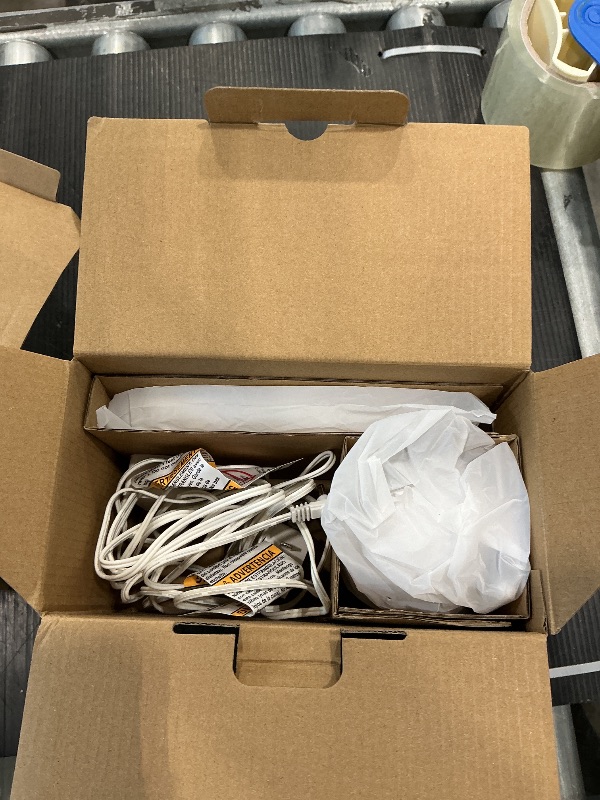 Photo 1 of *UNTESTED*
HelloBaby 6'' World First IPS 30H Battery Split-Screen Video Baby Monitor with Camera and Audio, No WiFi, Pan-Tilt-Zoom, VOX, 2-Way Talk, Night Vision, 8 Lullabies, 1000ft, for New Parents/Elderly