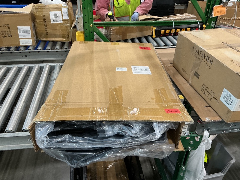 Photo 1 of *MINOR DAMAGE - USED*
Floor Mats Custom for Toyota 4Runner 2025 2026 Fuel 7 Seats (Not for Hybrid/EV) All Weather TPE Protection 1st & 2nd & 3rd Row Anti-Slip Automotive Floor Liners for 4-Runner 2026 Accessories, Black