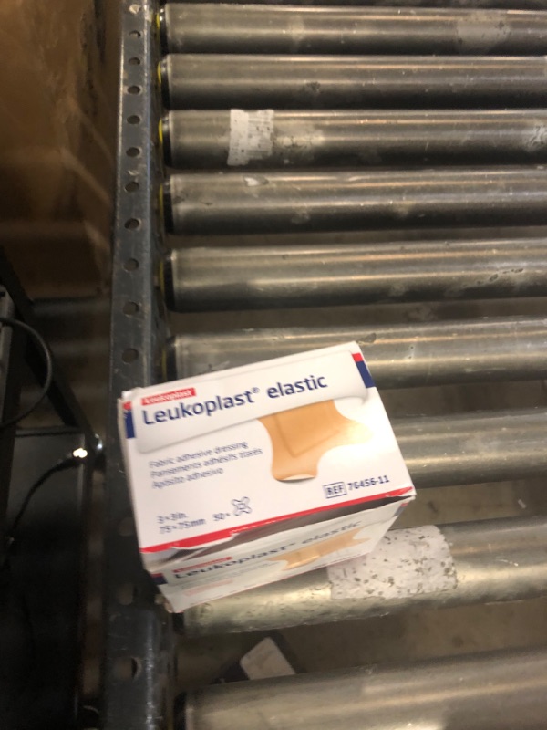 Photo 1 of Leukoplast Elastic Fabric Adhesive Latex Free Bandages 4-Wing 3" x 3" (50 in Box)