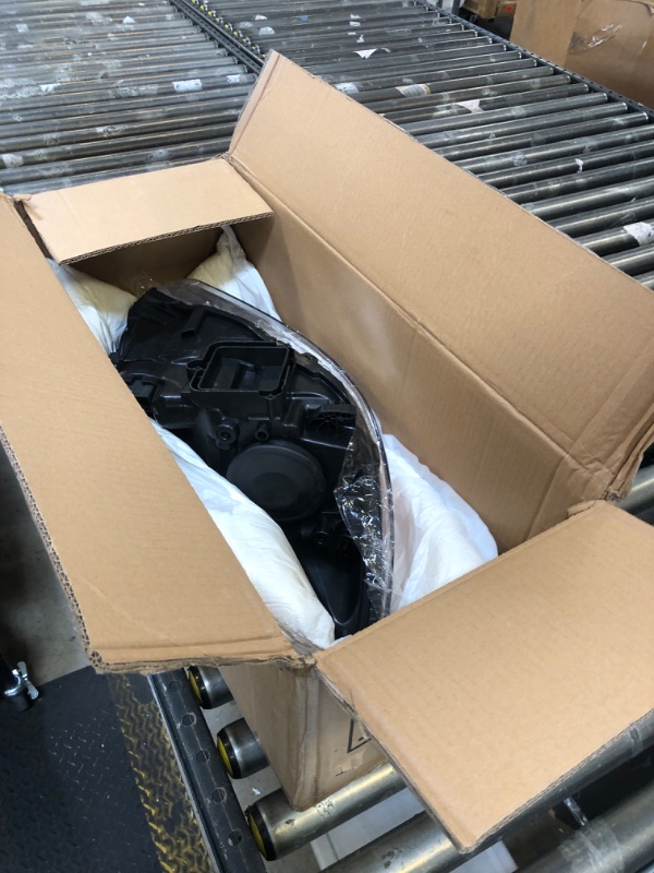 Photo 1 of Headlight Assembly, Headlights Assembly, Headlights Replacement for Focus 2015-2018, Assembly Headlight Set Lens Passenger Side 1PC

