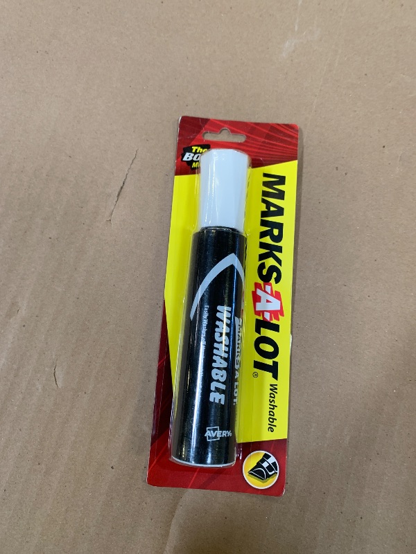 Photo 1 of Avery Marks A Lot Jumbo Washable Marker, Chisel Tip, 1 Black Marker, Great for Large Signs and Posters (24158)