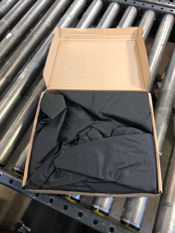Photo 1 of Zettum Outboard Motor Cover - 600D Full Boat Motor Cover Waterproof & Heavy Duty, Fade-Resistant Boat Engine Cover, Fit for Motor 150-225 HP, Black
