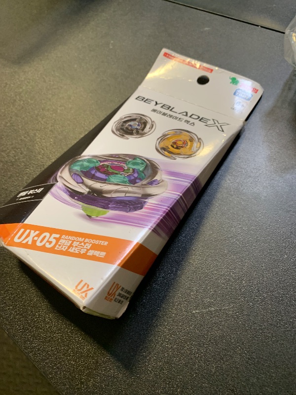 Photo 1 of ??????(TAKARA TOMY) BEYBLADE X Beyblade X UX-05 Random Booster Shinobi Shadow Select