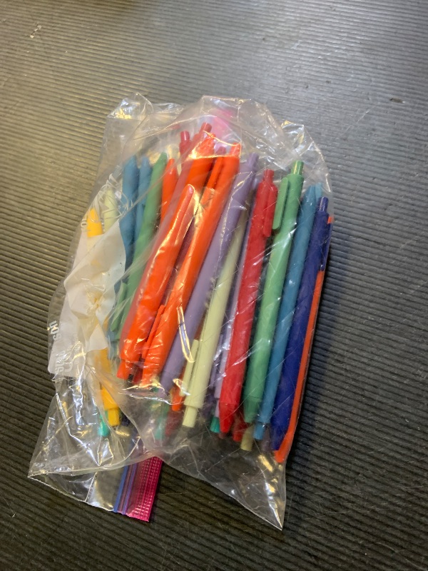Photo 1 of Crtiin Gel Ink Pens Bulk, Black Ink 0.5mm Fine Point Retractable Pen, Smooth Writing Office School Supplies for Teacher, Server, Journaling,Operation Christmas Charity Donation(Rainbow Colors,50 Pcs)