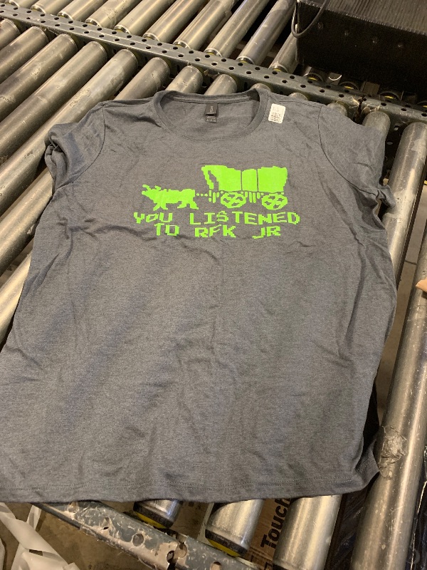 Photo 1 of SIZE XL TEE