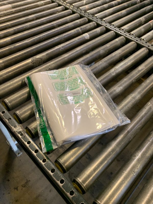 Photo 1 of 100 Sheets Packing Paper for Moving, Newsprint Paper for Packing Wrapping, Wrapping Paper for Packaging Glasses Dishes - Must Have Packing Supplies for Moving Box Filler(12 * 24in)