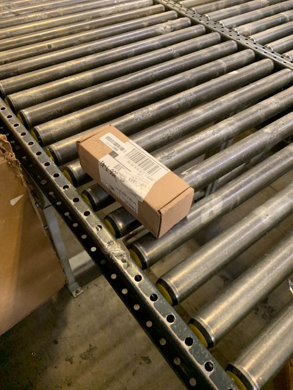 Photo 1 of WellMade 1-1/2 " Stainless Steel L Brackets - 40 Pack Corner Braces for Shelves, Furniture, Cabinets - Rustproof & Easy Installation with 160 Screws