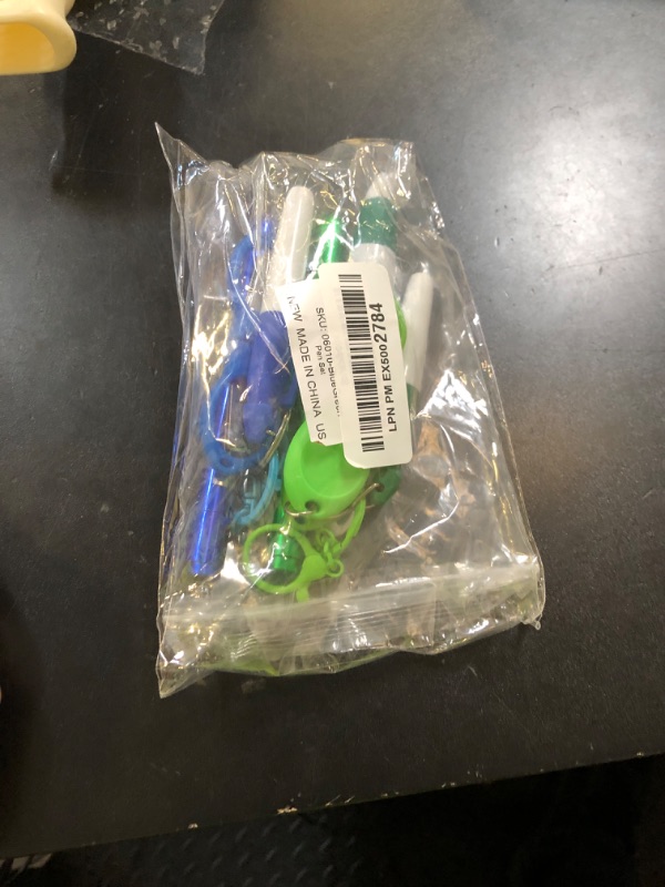 Photo 1 of 12 pcs Nurse Pen Set Two Colors Blue Green Include Permanent Marker Pen Pen Lights for Nurses Retractable Ballpoint Pen Nursing Keychain Clip Foldable Scissors LED Flashlight Keychain for Nurses