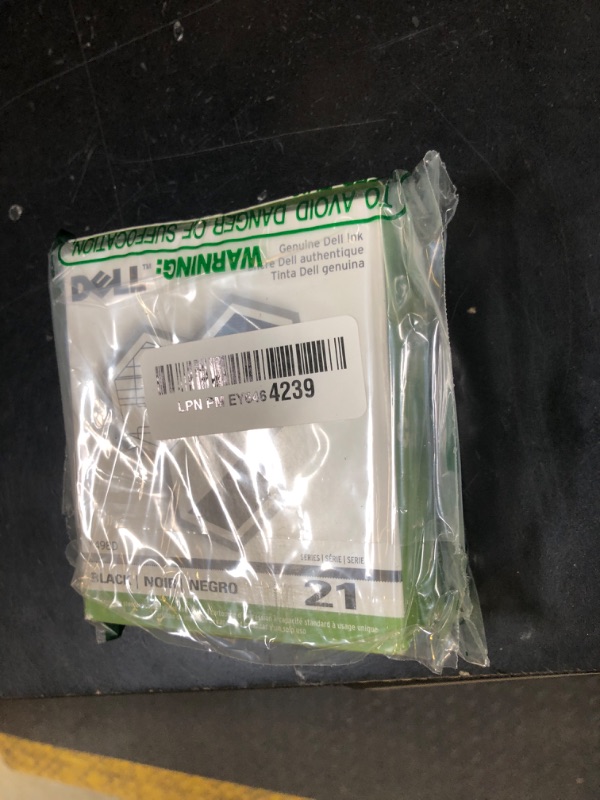 Photo 1 of Dell Computer Y498D 21 Standard Capacity Black Ink Cartridge for V313w/V515w/P513w/V715w/P713w