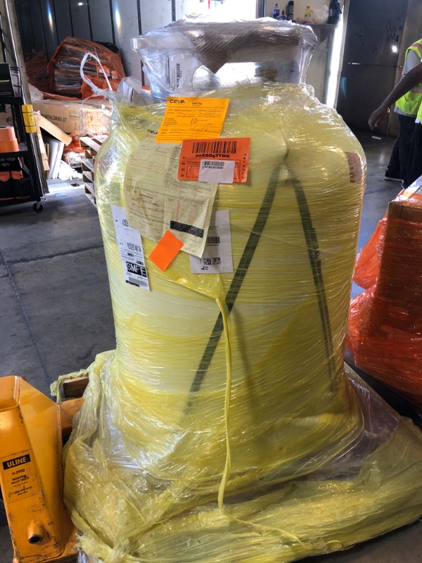 Photo 1 of Flame King YSN420ASME 420LB (120 Gallon) ASME Vertical Steel Propane Tank, White