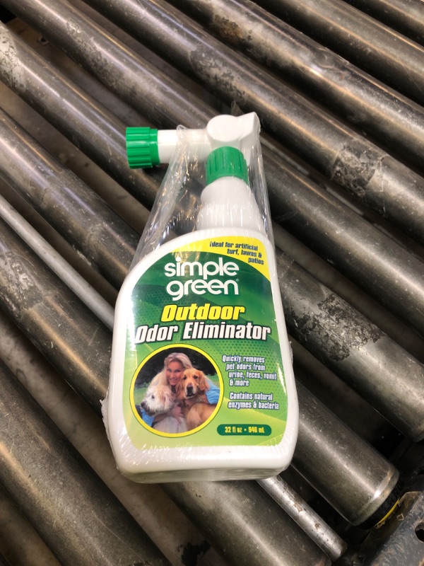 Photo 1 of Outdoor Odor Eliminator for Pets, Dogs, Ideal for Artificial Grass & Patio (32 oz Hose End Sprayer)