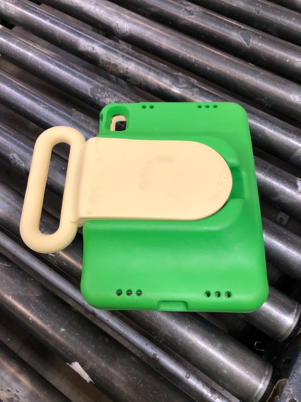 Photo 1 of LeiJue Kids Case for iPad (A16) 11th/10th Gen 10.9'' 2025/2022,Adjustable Portrait/Landscape Stand/Drop Proof with Handle,Child Friendly Case for iPad Air 11 (M3/M2) 2025/2024(Green)
