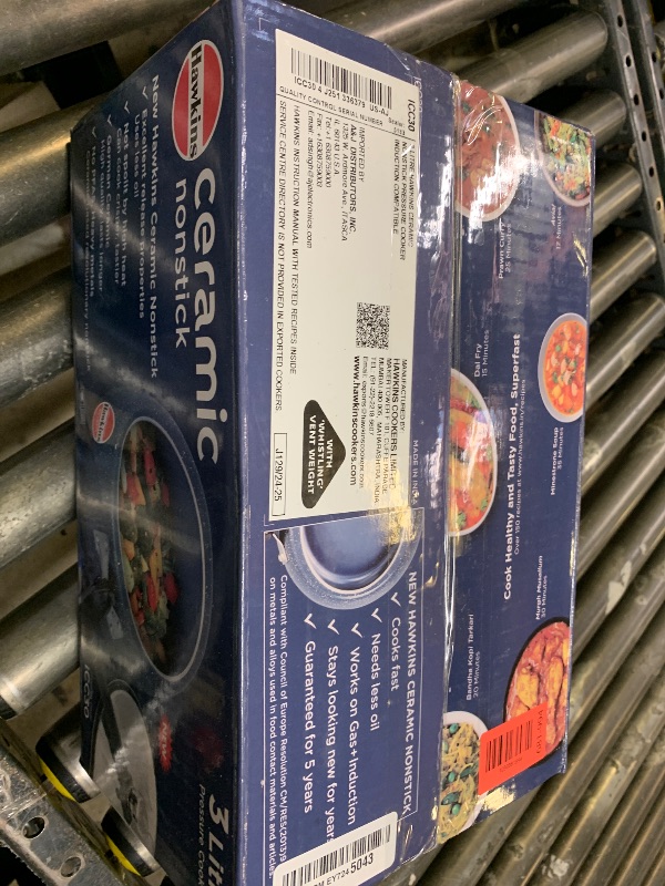 Photo 1 of Hawkins 3 Litre Ceramic Nonstick Pressure Cooker, Induction Inner Lid Cooker, Granite Contura shaped Cooker, Best Cooker, Blue (ICC30)