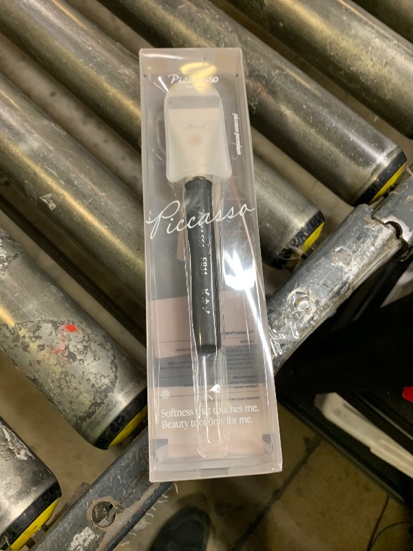 Photo 1 of Korean Piccasso Brush FB11 Spatula Brush – Professional Foundation Brush for Liquid Makeup, Flat and Soft Bristles for Seamless Application, Ideal for Liquid Foundation and Cream Face Makeup