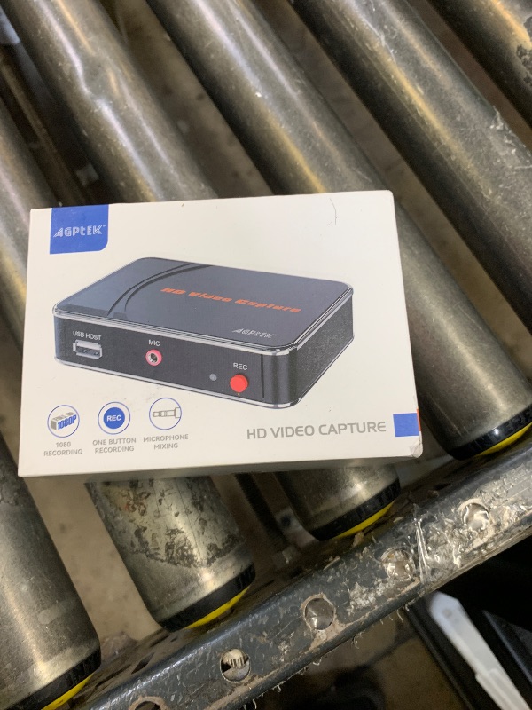 Photo 1 of 1080P HDMI Video Capture Card HD Game Recorder Compatible with Xbox One/360/ PS4/ Wii U/Nintendo Switch and Support Mic in for Commentary - No PC Required