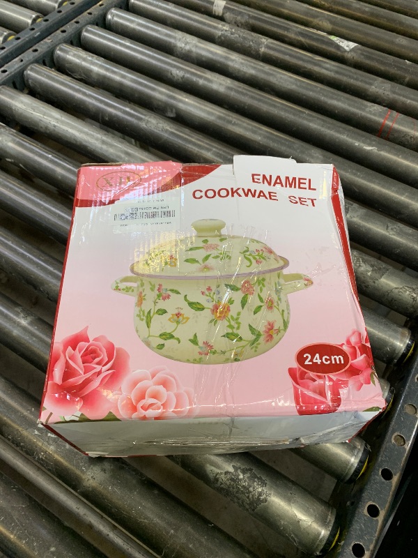 Photo 1 of Retro 5QT Flower Enamel on Steel Stock Soup pot with Lid, Stockpots for Cooking