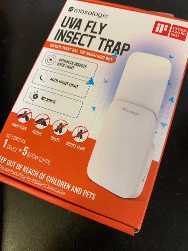 Photo 1 of Mosalogic Fruit Fly Traps for Indoors Gnat Trap for House Indoor- 600 Sqft Protection Area UV Fly Insect Trapper for Fruit Flies?Gnat?Mosquito?and Other Flying Insect Plug in Bug Killer White