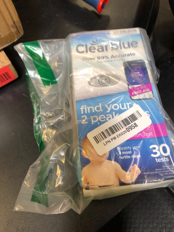 Photo 1 of Clearblue Digital Ovulation Test, 30 Ct